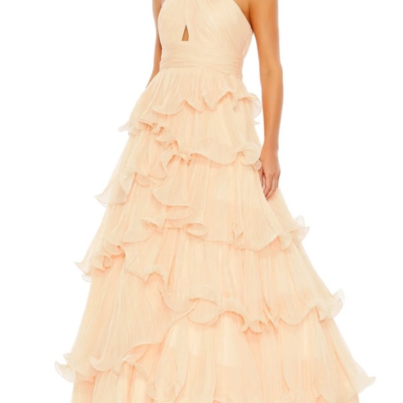 MAC DUGGAL!! Pleated Ruffle Tiered Cross Halter Neck Ballgown - Picture 5 of 5